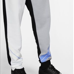 nike sportswear rally wolf grey